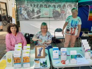 Bettina Fenzel (AK Protest), Petra Hoya (HBB e.V.) und unsere Mitarbeiterin Christine Sacher aus Bremerhaven