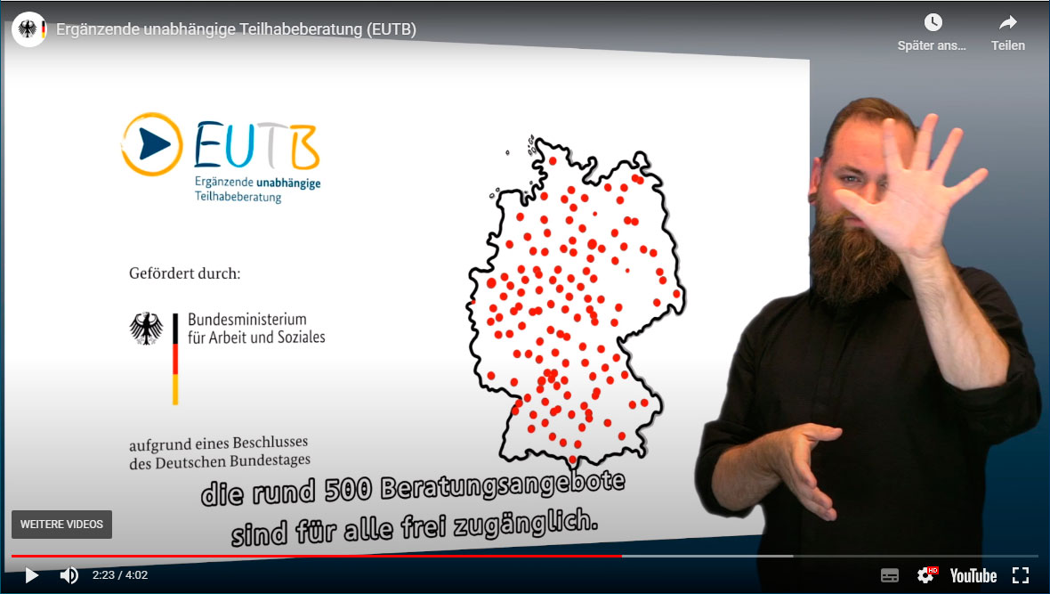 Bildschirmfoto EUTB Erklärvideo auf Youtube mit Gebärdendolmetscher und Untertiteln